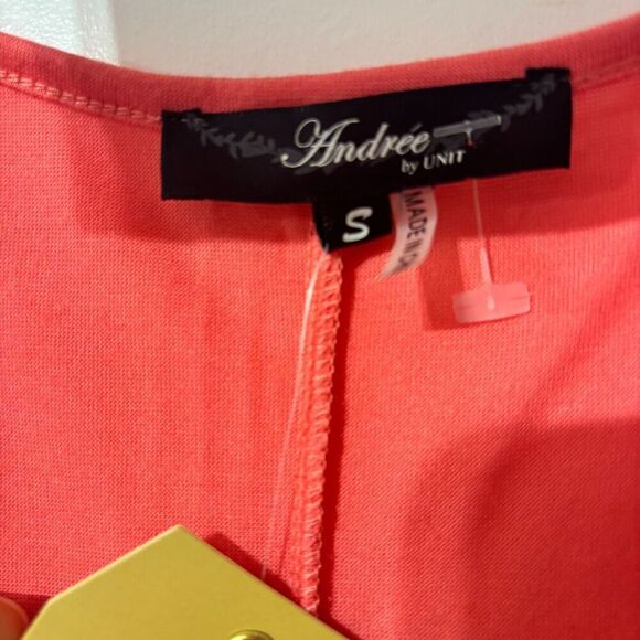 NWT Andree By Unit  Blouse Top Small Coral Gold Floral Embroidery Sleeveless - Picture 3 of 7